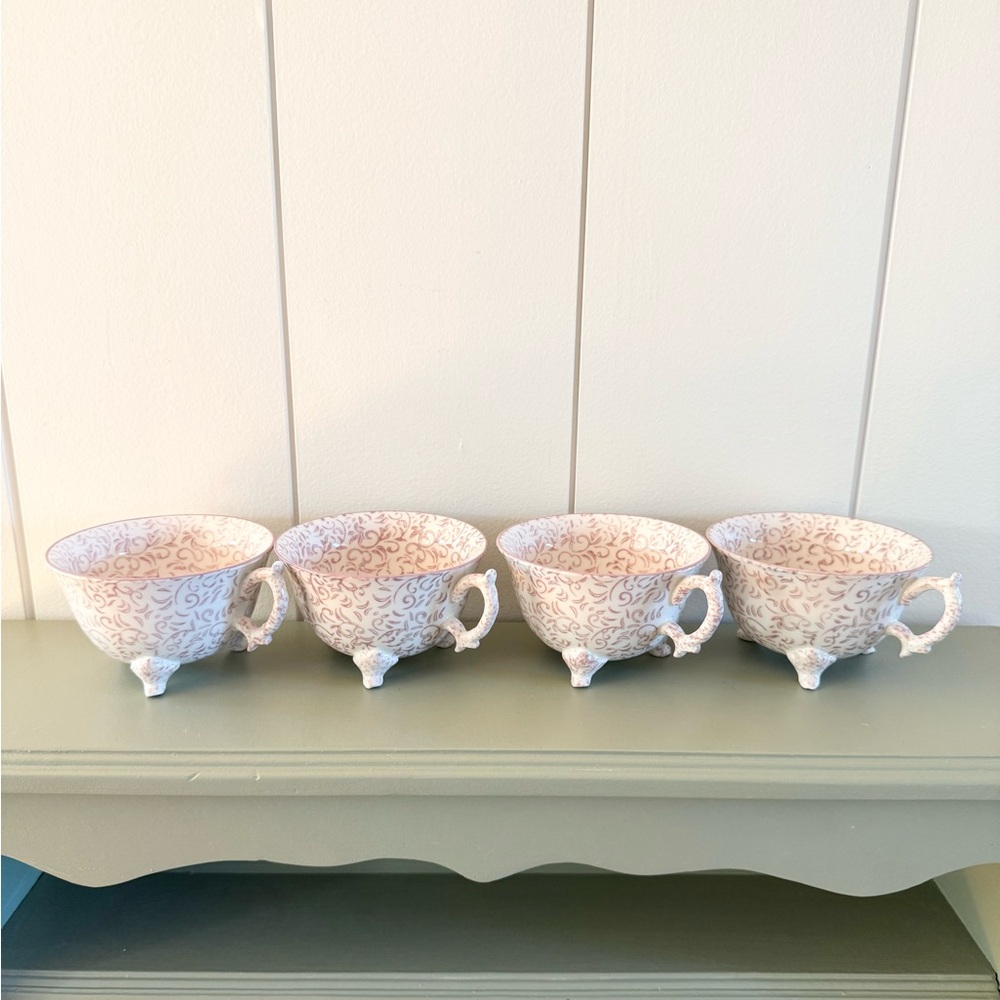 Anthropologie Attingham Footed Pastel Mugs Teacups Set Of 4